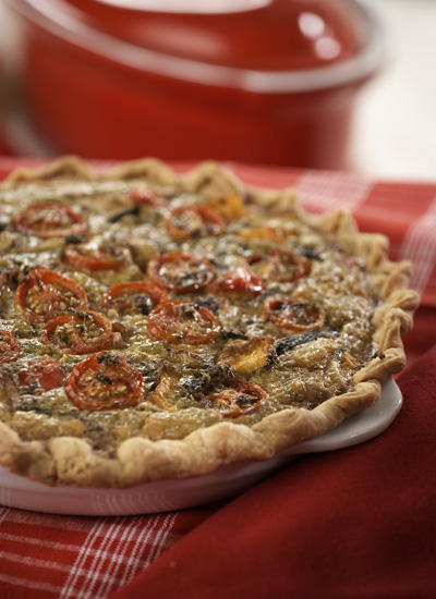 Quiche de vegetales asados con pesto de albahaca