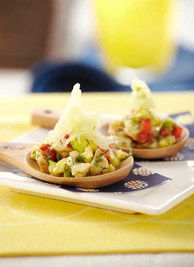 Tartare de camarones con aguacate, rábano y manzana