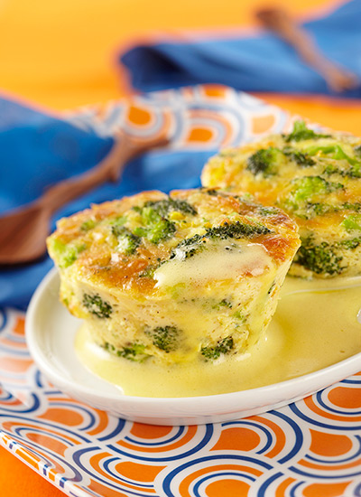 Timbal de brócoli con sabayón y semillas de mostaza