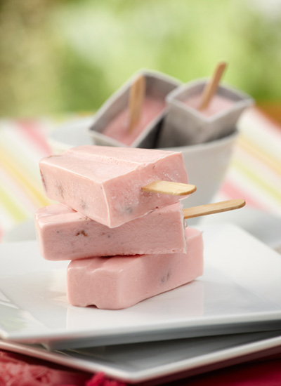 Paletas de cheesecake de fresa